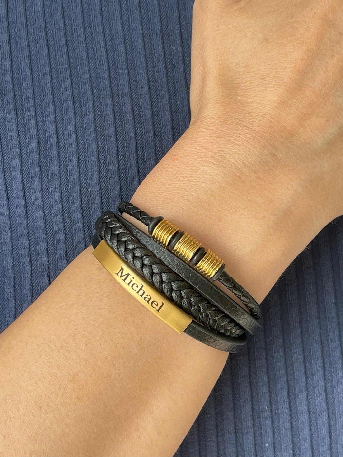 Bracelet unisexe en cuir et acier inoxydable gravé personnalisé, papa, petit ami père, cadeau de Noël, cadeau d'anniversaire, cadeau pour sa petite amie