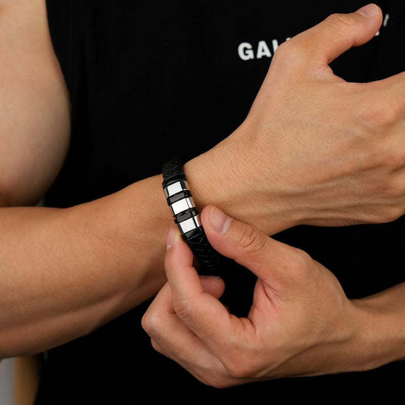 Leather Stainless Steel Mens Personalised Engraved Bracelet, Father's Day Gift, Gift for Dad, gift for boyfriend, Christmas gift,