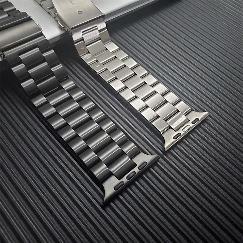 Custom Stainless Steel Apple Watch Band: Gift for Mom Dad